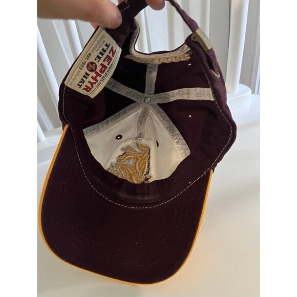 UMD Duluth Bulldogs Hat - Picture 3 of 3